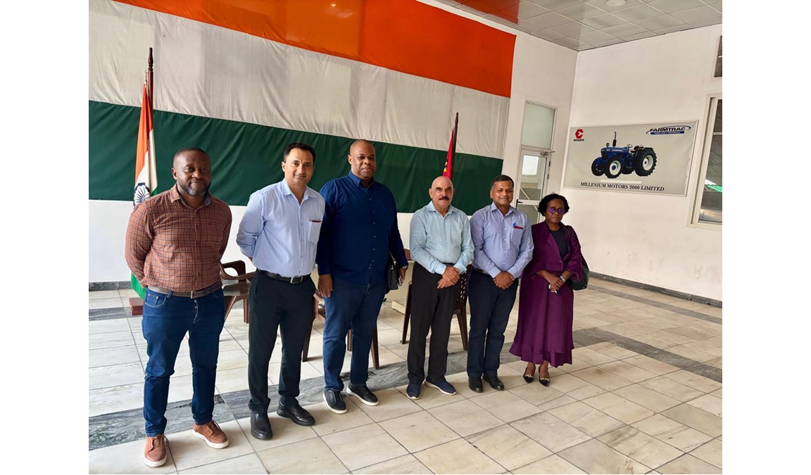 Shri Yogesh Singh, Second Secretary (Edu) and Shri Rajesh Dogra, Second Secretary (Cons) calling on the Hon’ble Mayor of Nampula Mr. Luis Madubula Giquira (8 Dec 2024)